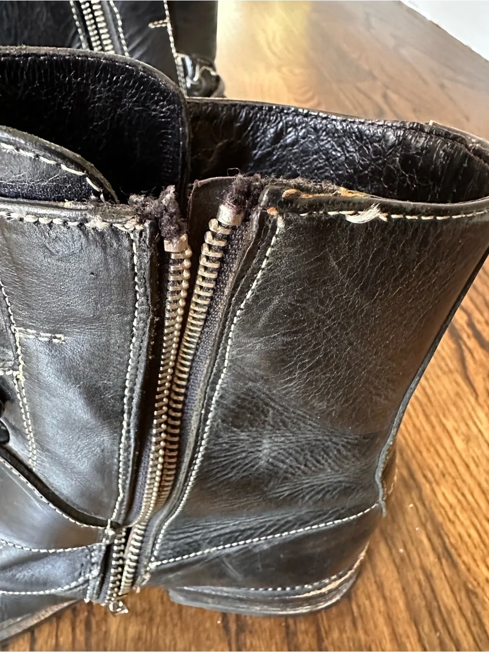 Donald J. Pliner Men's Bistro Black Leather Zip & Buckle Boots size 8.5